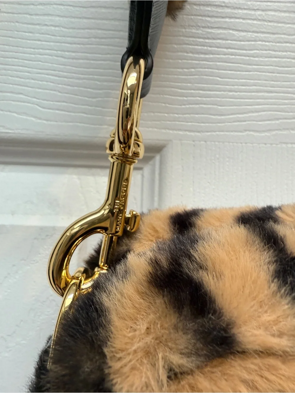 Marc Jacobs Snapshot Faux Fur Tiger - Picture 4 of 8